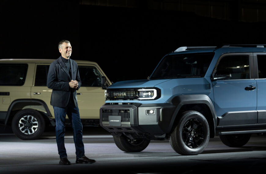 Toyota presenta el “Baby FJ Cruiser”